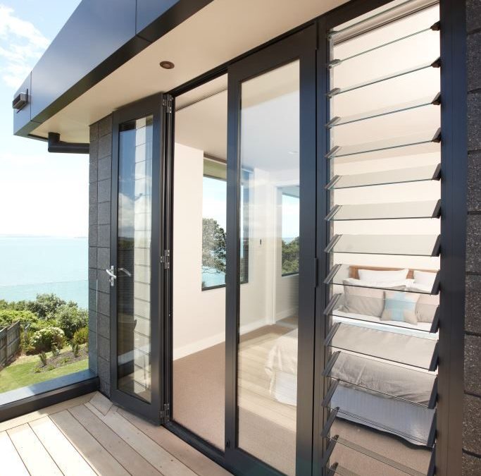 Beautiful homely residence overlooking Mellon’s Bay